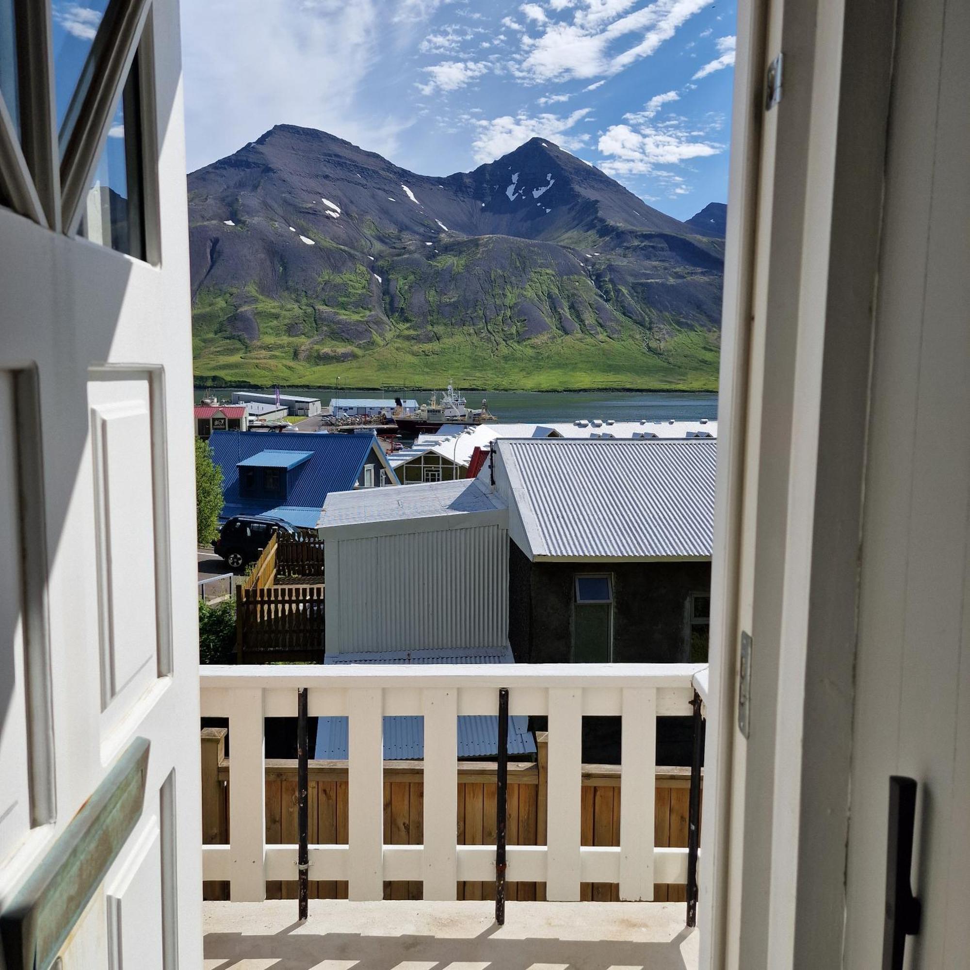 Landakot The Perfect Getaway By Staynorth Siglufjordur 外观 照片