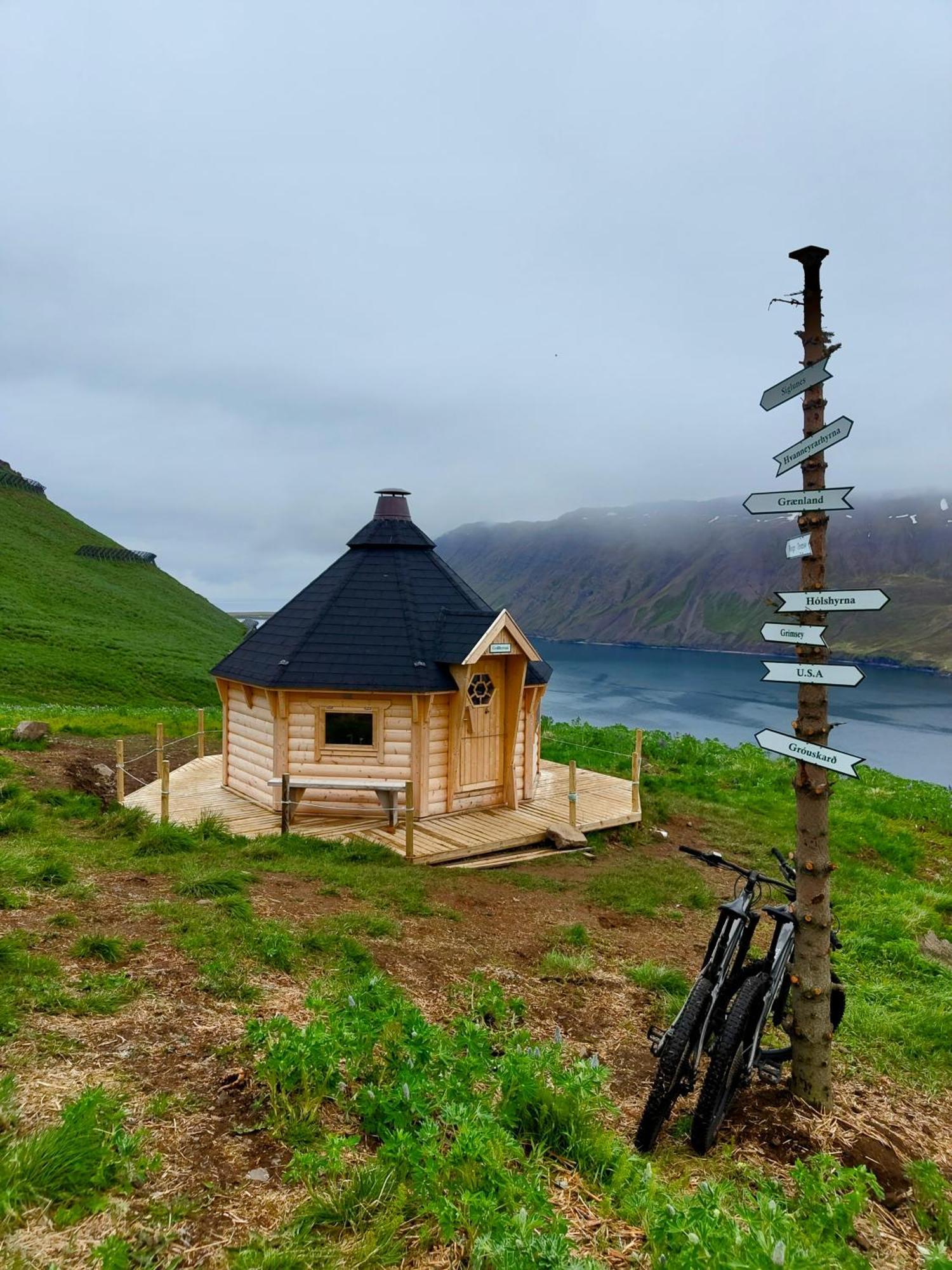 Landakot The Perfect Getaway By Staynorth Siglufjordur 外观 照片